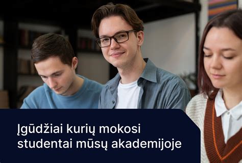 Studentai mokosi navigacijos treniruokliuose