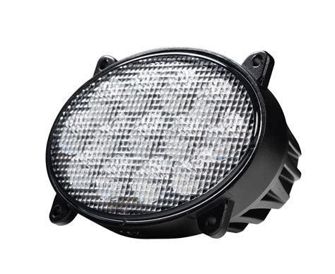 LED apšvietimas traktoriaus