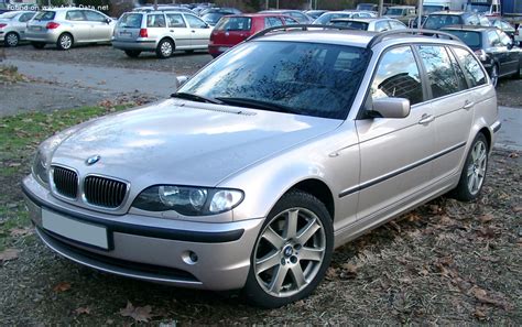 BMW 320d E46 Touring galinis vaizdas