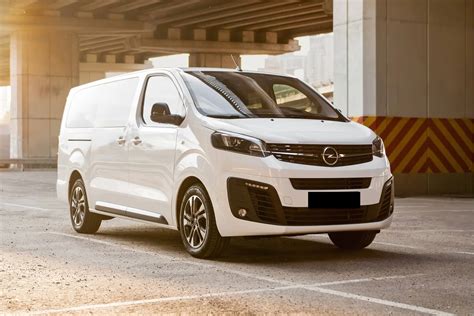 Opel Vivaro automobilio statramstis su informacine lentele