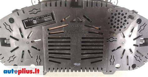 Kia Rio 2006 prietaisų skydelis