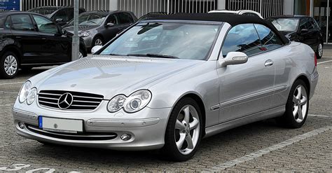 Mercedes-Benz CLK 320 interjero detalės