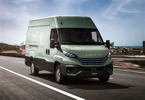 IVECO Daily furgono variantas