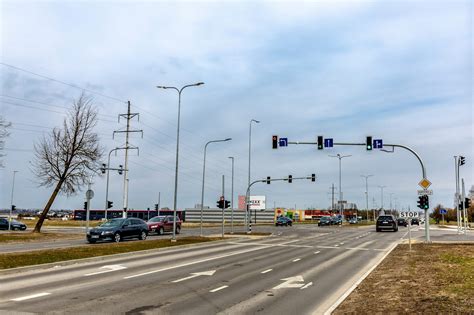 Schematinis pavaizdavimas modernizuotos sankryžos