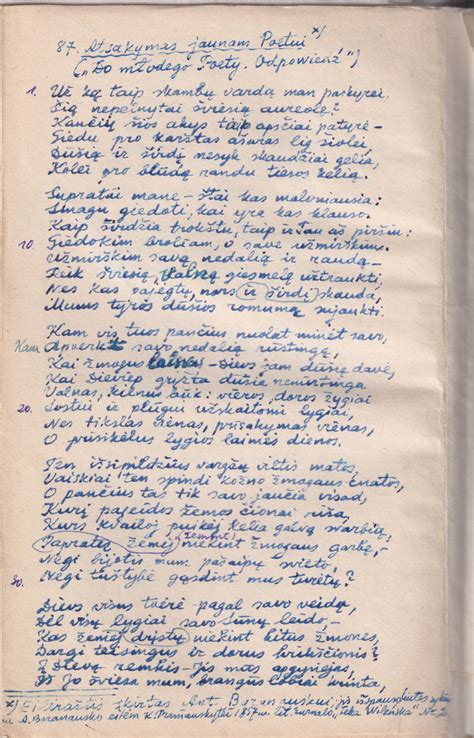 Rankraštis su automobilių patikros sąrašu