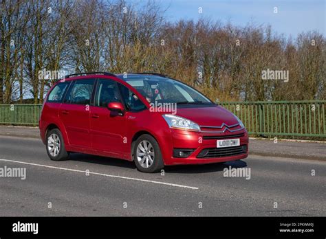 Citroen C4 Grand Picasso variklio skyrius