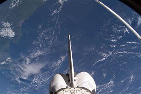 Erdvėlaivio trajektorija kosmose