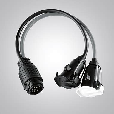 Automobilio laidų adapteris