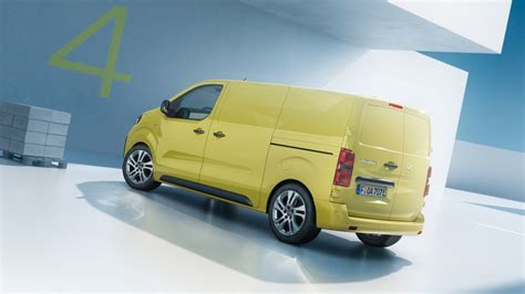 Opel Vivaro automobilis