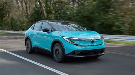 Nissan Leaf žiemą