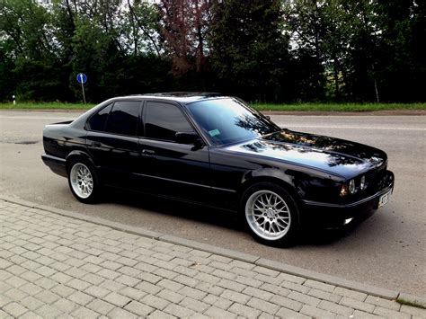 BMW E34 kėbulo rudys