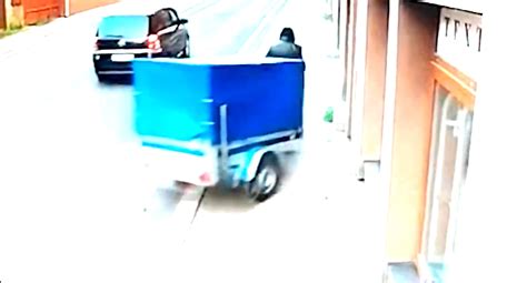 Važiavimas į įkalnę su priekaba