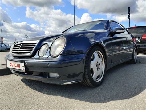 Mercedes-Benz CLK 320 W208 automobilio priekis