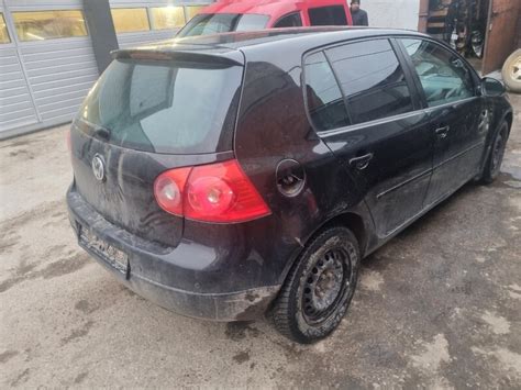 Volkswagen Golf 4 automobilio dalys