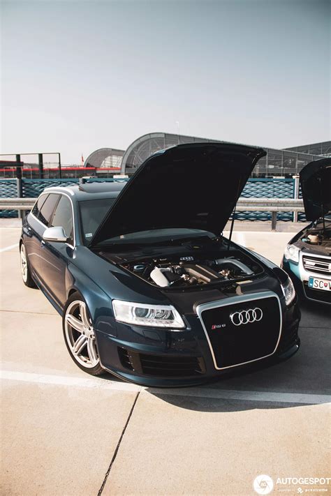 Audi RS6 C6 variklio skyrius
