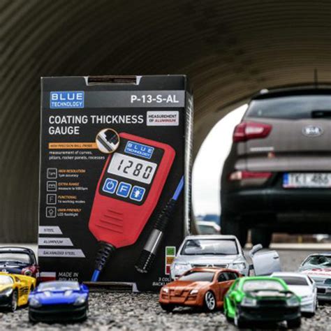 Automobilio kėbulo dažų storio matavimas