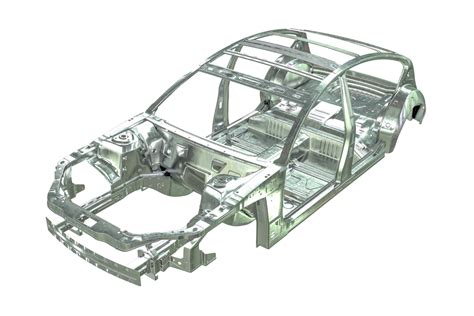 Apžiūrimas automobilio kėbulas ir tarpai tarp detalių