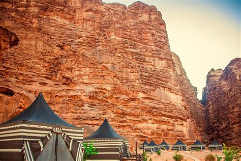 Petros miestas, išskaptuotas uolose