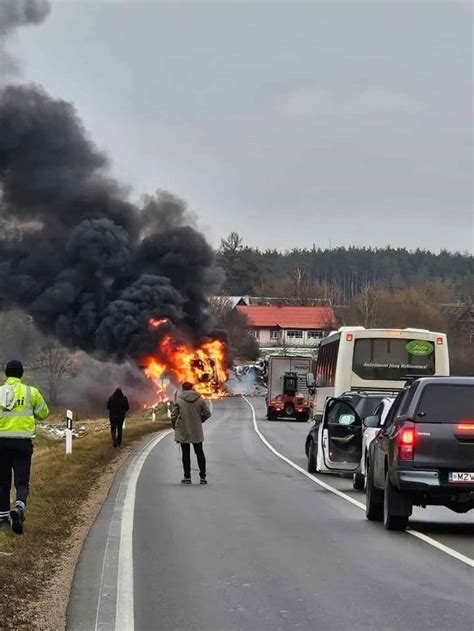 Sunkvežimio ir lengvojo automobilio susidūrimas