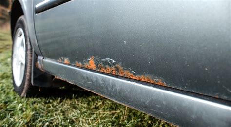 Rūdžių susidarymo priežastys automobilyje