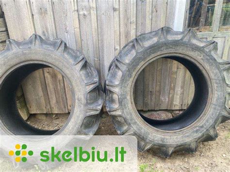 Traktoriaus padangos keitimas mobiliu servisu