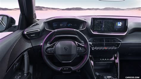 Peugeot 2008 interjero dizainas