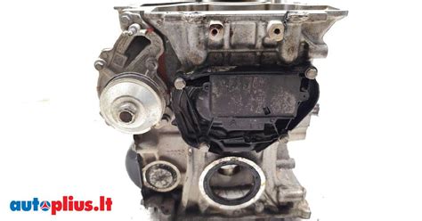 Opel Corsa variklio dalys