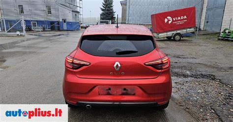 Renault Clio automobilio priekinė dalis