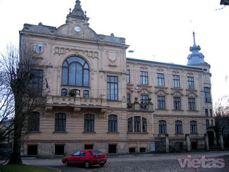 Istorinė Mažeikių gimnazijos nuotrauka