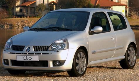 Renault Clio II interjeras