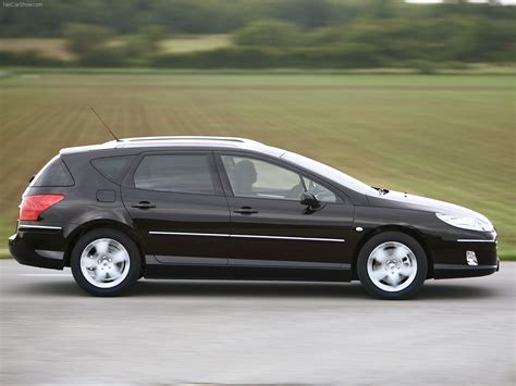 „Peugeot 407“ universalas (SW) su atidaryta bagažine