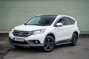 Honda CR-V automobilis