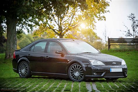 Ford Mondeo MK3 automobilis