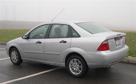 Ford Focus 2005 variklio skyrius