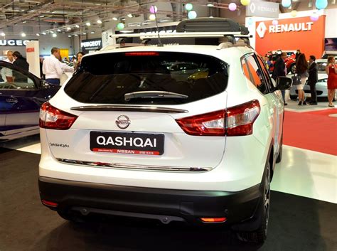 Nissan Qashqai II (J11) išorė
