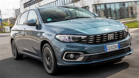 Fiat Tipo modelių palyginimas