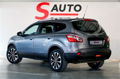 Nissan Qashqai+2 modelio nuotrauka