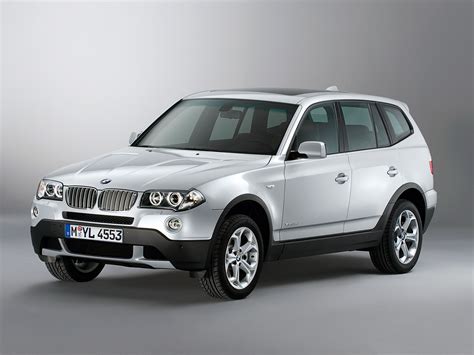 BMW X3 E83 interjeras