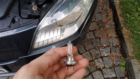 Opel Zafira posūkio lemputės keitimas