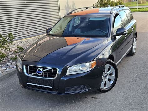Volvo V70 kuro purkštukų keitimas