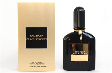 Juodoji orchidėja ir Tom Ford Black Orchid kvepalų buteliukas