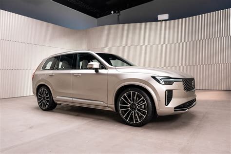 Volvo XC90 interjeras su 7 vietomis