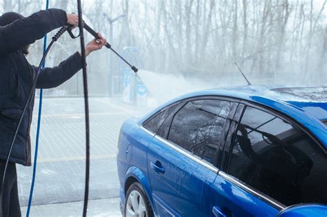 Automobilio plovimas žiemą