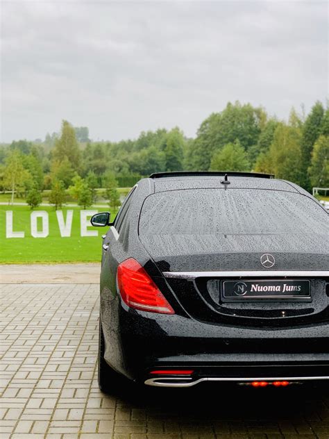 Mercedes-Benz S klasės interjeras su išmaniosiomis technologijomis