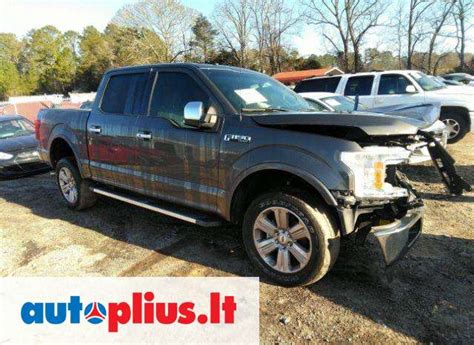 Ford automobilio dalys autoservise