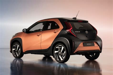 Toyota Aygo pirmos kartos diagramos su matmenimis