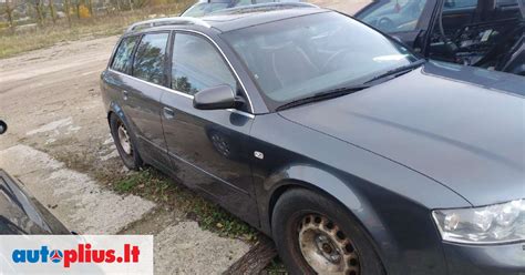 Audi A4 B6 variklio skyriaus nuotrauka