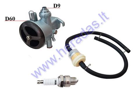 Nuotrauka su uždegimo žvake ir oro filtru