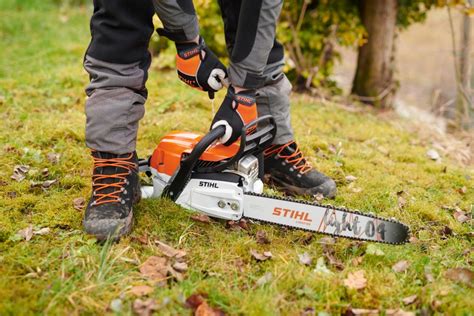 STIHL grandininio pjūklo alkūninio veleno keitimas
