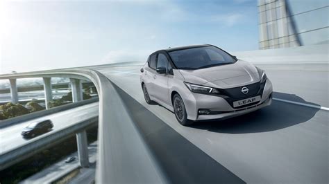 Nissan Leaf automobilis